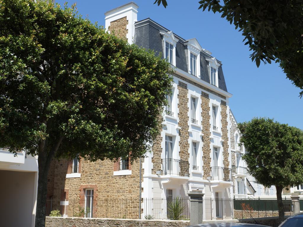 Villa Des Thermes Saint-Malo Exteriör bild